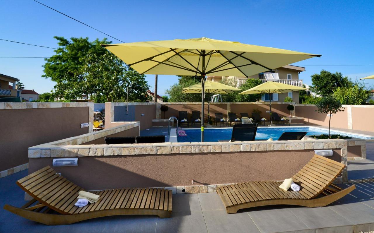 Apartments Julijana 2 普利拉卡 外观 照片