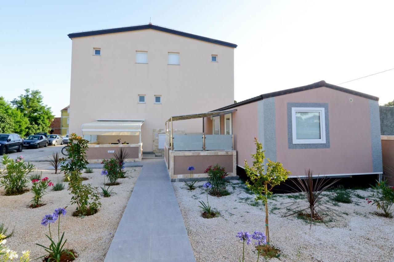 Apartments Julijana 2 普利拉卡 外观 照片