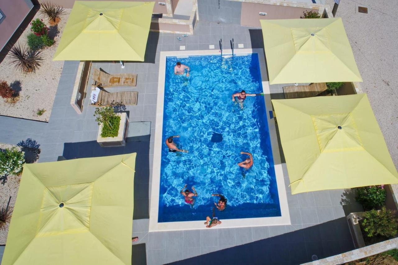 Apartments Julijana 2 普利拉卡 外观 照片