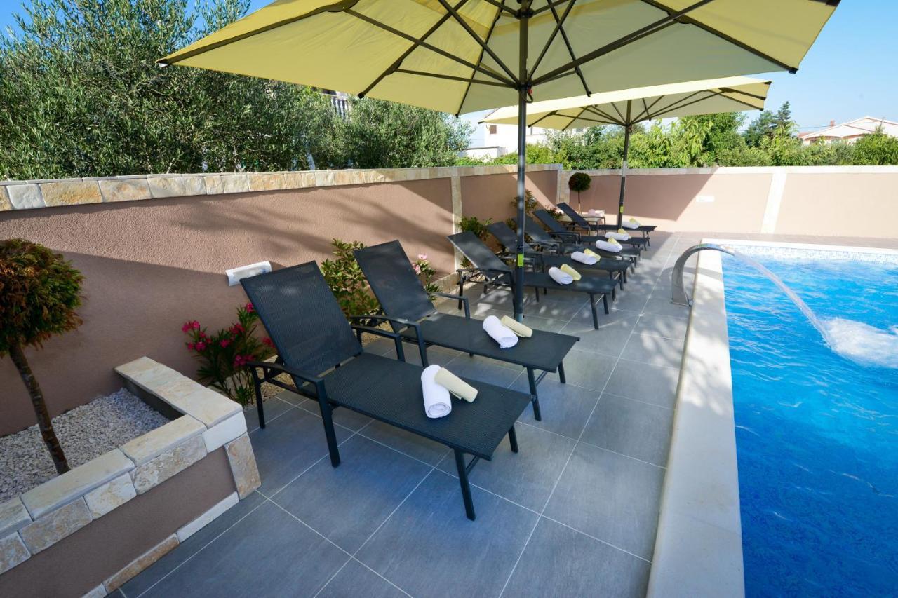 Apartments Julijana 2 普利拉卡 外观 照片