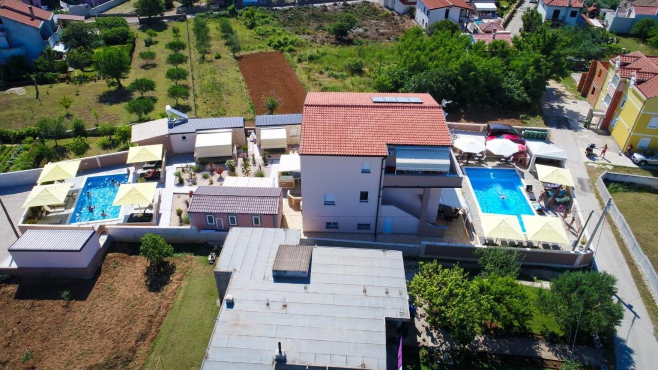 Apartments Julijana 2 普利拉卡 外观 照片