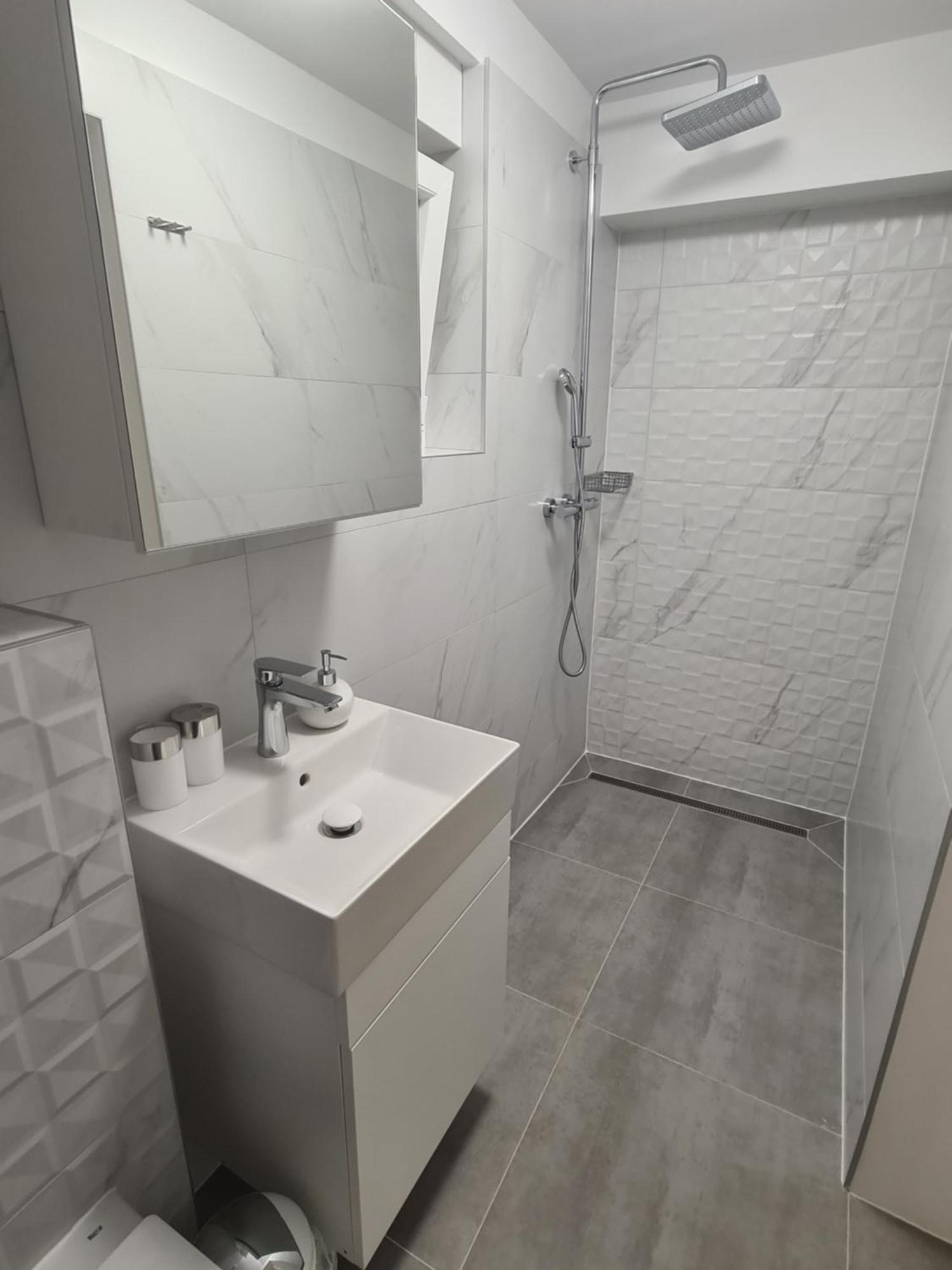 Apartments Julijana 2 普利拉卡 外观 照片